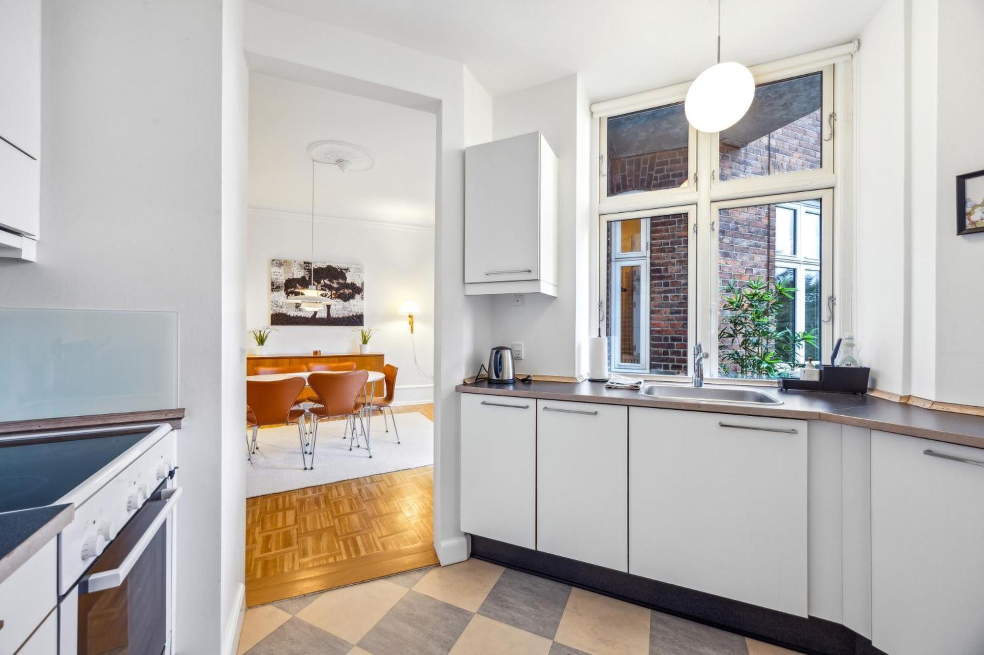 Apartment Elegant With Prime Location In Osterbro *
